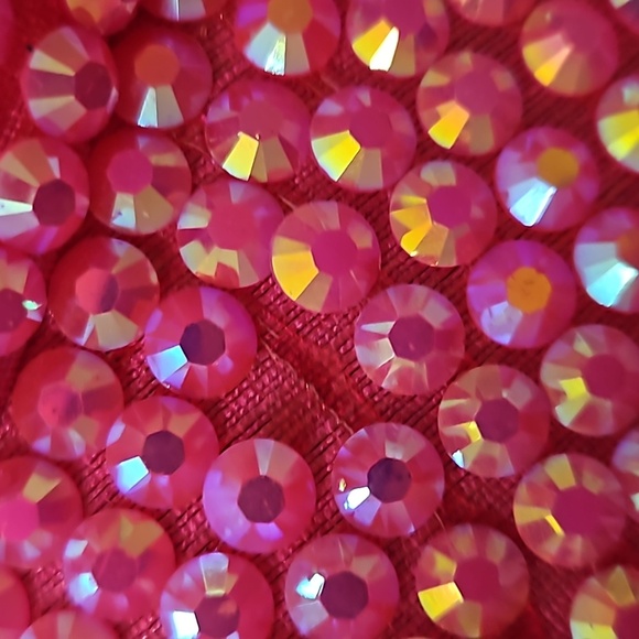 Metallic Shiny Pink & Iridescent Rhinestone Studded Cap Hat Adjustable Stap NWOT - Picture 9 of 9